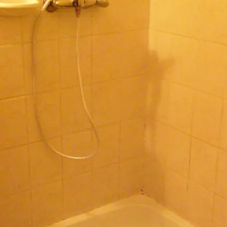 Himer Termal Panzio Guest house *